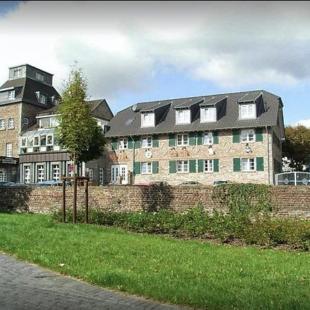 Hotel Emsilo Pulheim Buitenkant foto